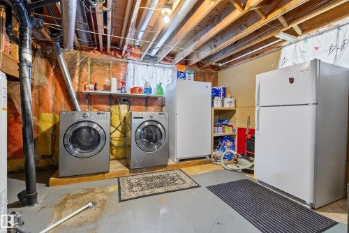 3612 18 Avenue Nw, Edmonton, AB - Indoor