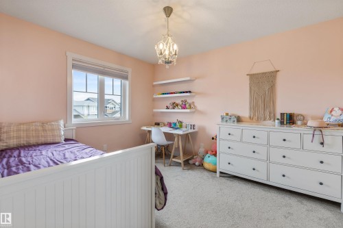 23 Jamison Crescent, St. Albert, AB - Indoor Photo Showing Bedroom