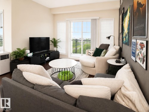 #3403 6 Augustine Cr, Sherwood Park, AB - Indoor Photo Showing Living Room