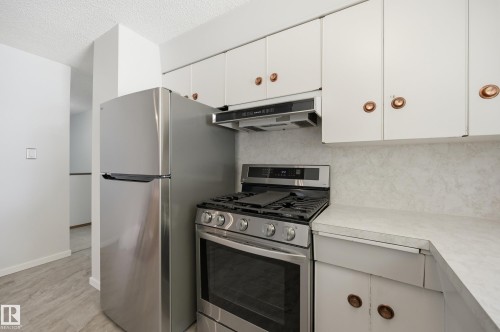 5210 43 Avenue, Leduc, AB 