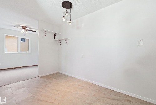 5210 43 Avenue, Leduc, AB 