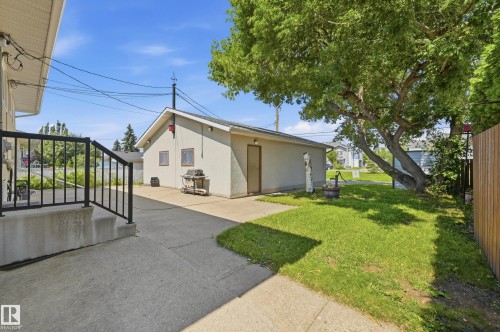 5210 43 Avenue, Leduc, AB 