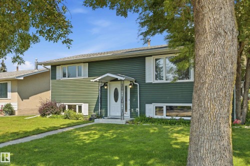 5210 43 Avenue, Leduc, AB 