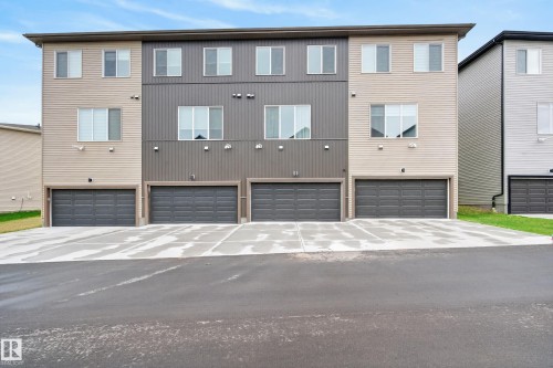 512 37 Street Sw, Edmonton, AB - Outdoor
