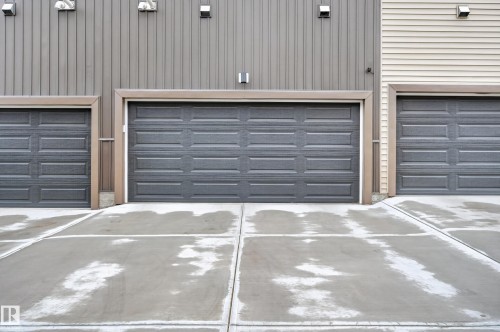 512 37 Street Sw, Edmonton, AB - Outdoor