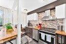#230 10160 114 St Nw, Edmonton, AB  - Indoor Photo Showing Kitchen 