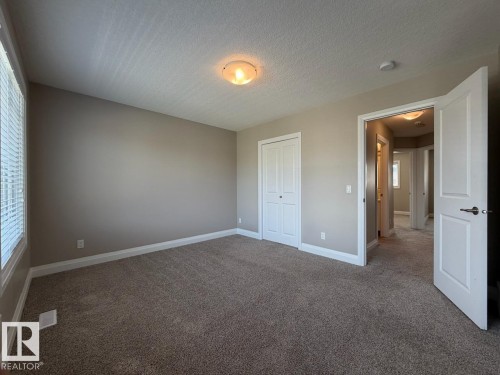 2616 Price Common Sw, Edmonton, AB - Indoor Photo Showing Other Room