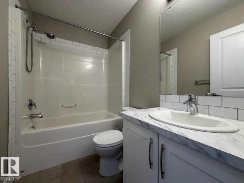 2616 Price Common Sw, Edmonton, AB - Indoor Photo Showing Bathroom