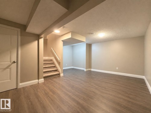 2616 Price Common Sw, Edmonton, AB - Indoor Photo Showing Other Room