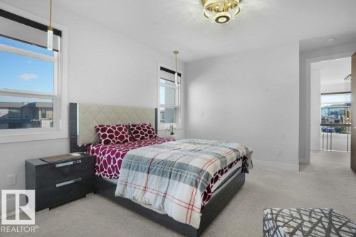 5104 Woolsey Link Nw, Edmonton, AB - Indoor Photo Showing Bedroom