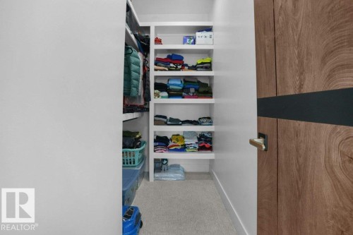 5104 Woolsey Link Nw, Edmonton, AB - Indoor Photo Showing Other Room