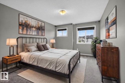 632 42 Avenue Nw, Edmonton, AB - Indoor Photo Showing Bedroom