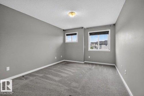 632 42 Avenue Nw, Edmonton, AB - Indoor Photo Showing Other Room