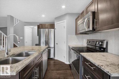 632 42 Avenue Nw, Edmonton, AB - Indoor Photo Showing Kitchen With Stainless Steel Kitchen With Double Sink