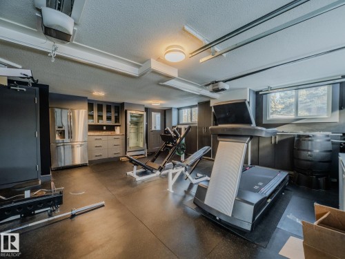 #80 23333 Wye Rd, Rural Strathcona County, AB - Indoor Photo Showing Gym Room