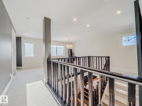 #80 23333 Wye Rd, Rural Strathcona County, AB - Indoor Photo Showing Other Room