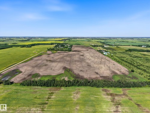 Township Rd 490 Range Road 252, Rural Leduc County, AB 