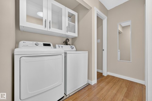 #104 2204 118 St Nw, Edmonton, AB - Indoor Photo Showing Laundry Room