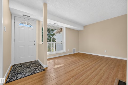 #104 2204 118 St Nw, Edmonton, AB - Indoor Photo Showing Other Room