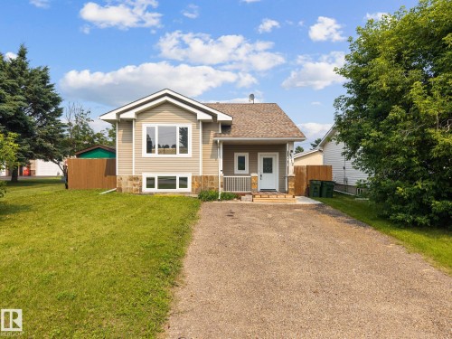 4712 48 Street, Onoway, AB - Outdoor