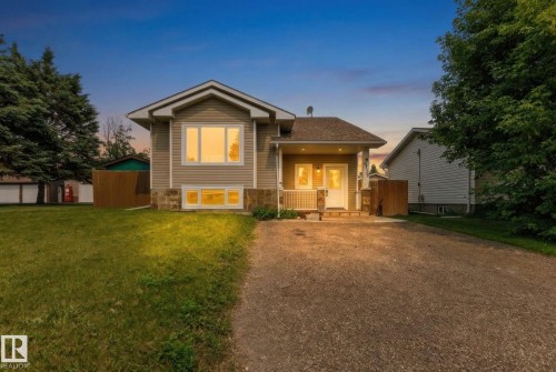 4712 48 Street, Onoway, AB - Outdoor
