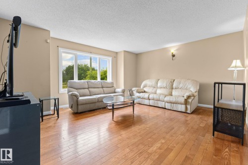 4712 48 Street, Onoway, AB - Indoor Photo Showing Living Room