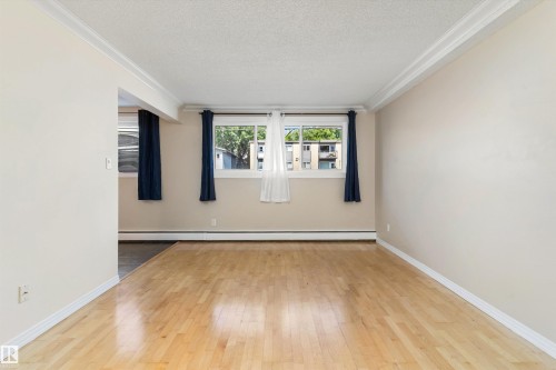 #102 10720 84 Av Nw, Edmonton, AB - Indoor Photo Showing Other Room