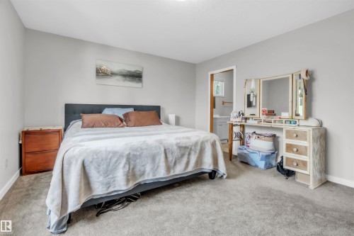 6112 51 Avenue, Cold Lake, AB - Indoor Photo Showing Bedroom