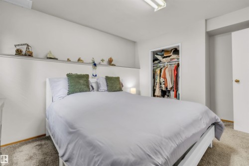 6112 51 Avenue, Cold Lake, AB - Indoor Photo Showing Bedroom