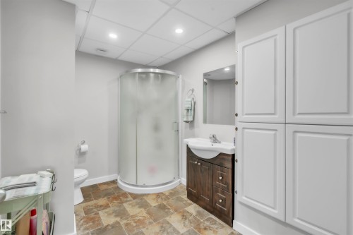 6112 51 Avenue, Cold Lake, AB - Indoor Photo Showing Bathroom
