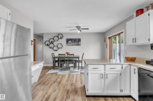 6112 51 Avenue, Cold Lake, AB - Indoor Photo Showing Kitchen