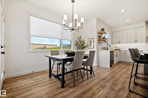31 Prescott Close, Spruce Grove, AB - Indoor Photo Showing Dining Room