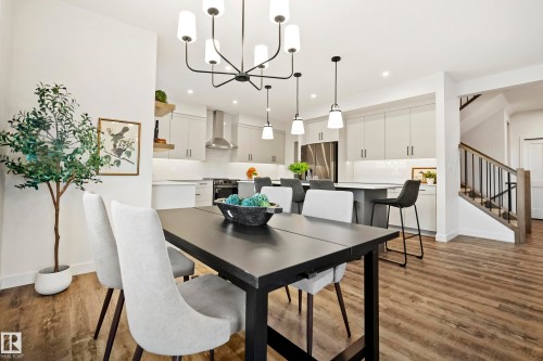 31 Prescott Close, Spruce Grove, AB - Indoor Photo Showing Dining Room