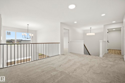 31 Prescott Close, Spruce Grove, AB - Indoor Photo Showing Other Room