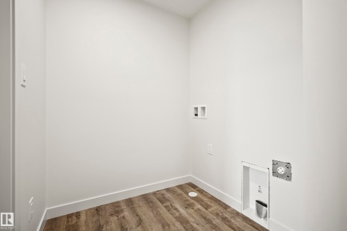 31 Prescott Close, Spruce Grove, AB - Indoor Photo Showing Other Room