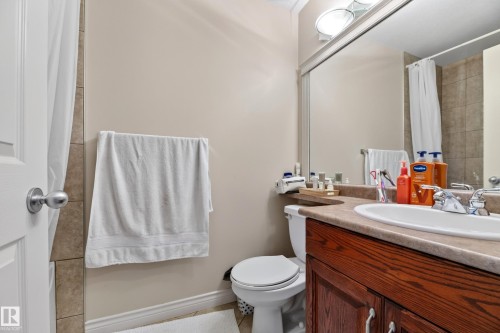 6514 106 Street Nw, Edmonton, AB - Indoor Photo Showing Bathroom