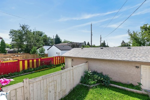 6514 106 Street Nw, Edmonton, AB - Outdoor