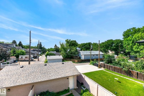 6514 106 Street Nw, Edmonton, AB - Outdoor