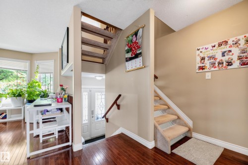 6514 106 Street Nw, Edmonton, AB - Indoor Photo Showing Other Room