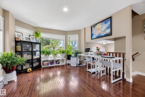 6514 106 Street Nw, Edmonton, AB - Indoor Photo Showing Dining Room