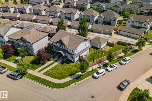 16715 40 Street Nw, Edmonton, AB - Outdoor