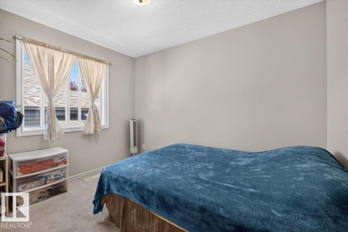 2918 33 Street Nw, Edmonton, AB - Indoor Photo Showing Bedroom