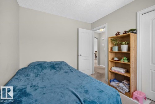 2918 33 Street Nw, Edmonton, AB - Indoor Photo Showing Bedroom