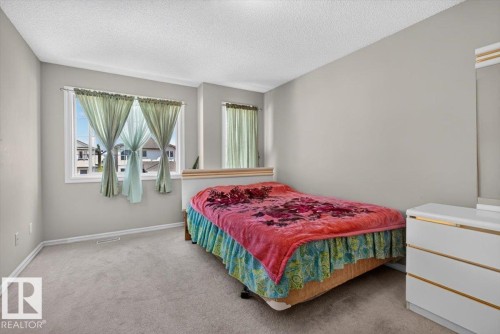 2918 33 Street Nw, Edmonton, AB - Indoor Photo Showing Bedroom