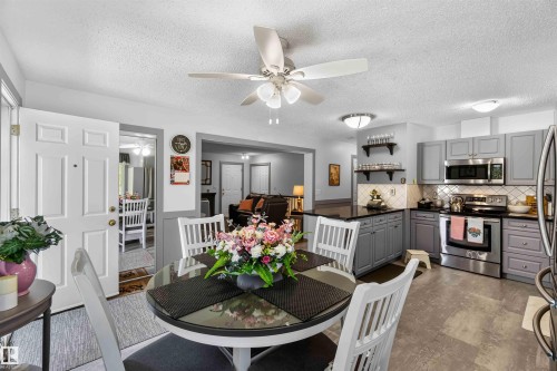 56420 Rge Rd 231, Rural Sturgeon County, AB - Indoor