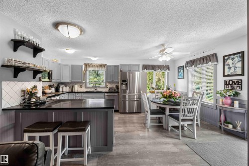 56420 Rge Rd 231, Rural Sturgeon County, AB - Indoor