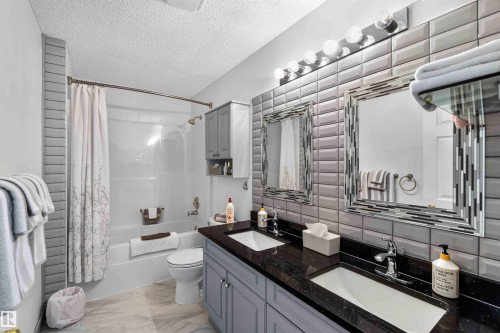 main 5 pc bathroom - 56420 Rge Rd 231, Rural Sturgeon County, AB - Indoor Photo Showing Bathroom