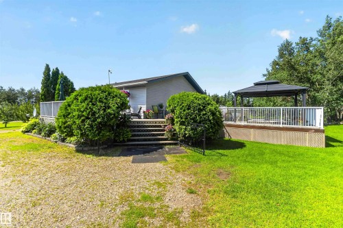 56420 Rge Rd 231, Rural Sturgeon County, AB - Outdoor