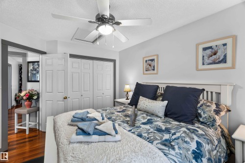 56420 Rge Rd 231, Rural Sturgeon County, AB - Indoor Photo Showing Bedroom