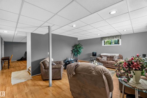 56420 Rge Rd 231, Rural Sturgeon County, AB - Indoor